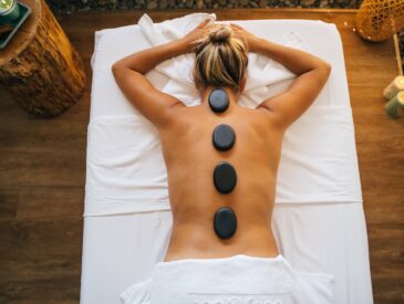 massage aux pierres chaudes